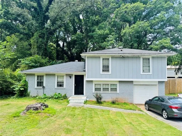 521 Navarre Drive, Stone Mountain, Georgia 30087