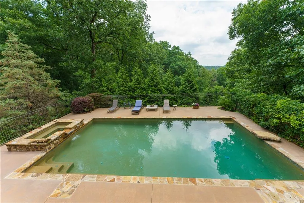 1380 Indian Trail, Sandy Springs, Georgia 30327, 5 Bedrooms Bedrooms, ,5 BathroomsBathrooms,Residential,Sold,1380 Indian Trail,7064115