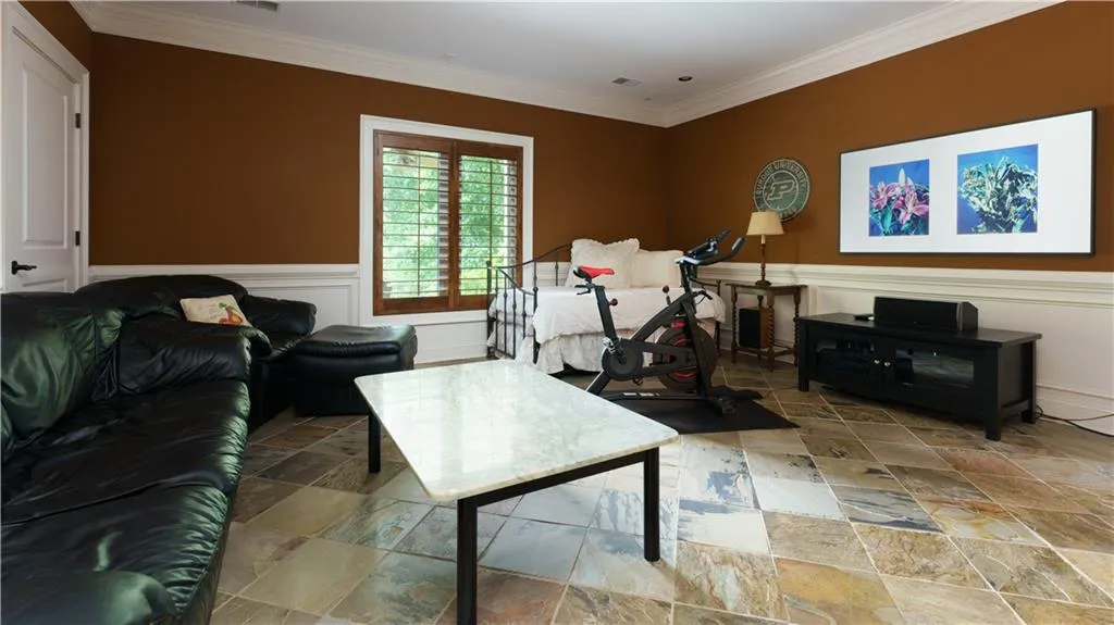 1380 Indian Trail, Sandy Springs, Georgia 30327, 5 Bedrooms Bedrooms, ,5 BathroomsBathrooms,Residential,Sold,1380 Indian Trail,7064115