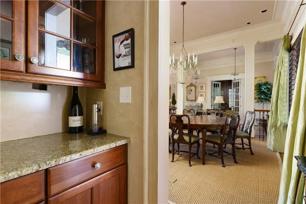 1380 Indian Trail, Sandy Springs, Georgia 30327, 5 Bedrooms Bedrooms, ,5 BathroomsBathrooms,Residential,Sold,1380 Indian Trail,7064115