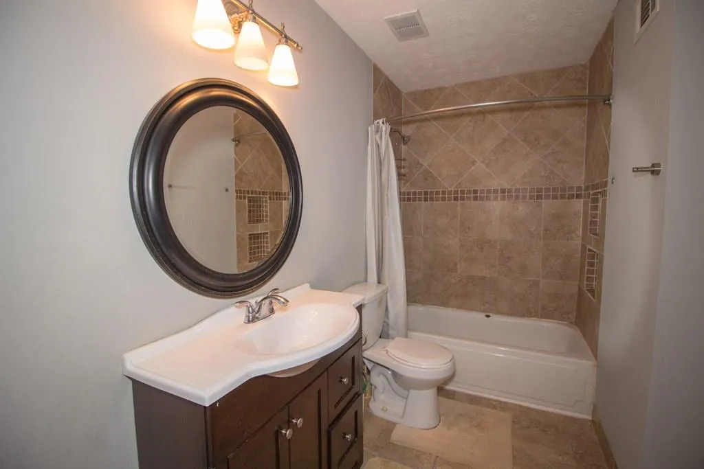 290 Winding River Drive Unit J, Sandy Springs, Georgia 30350, 2 Bedrooms Bedrooms, ,2 BathroomsBathrooms,Residential,Sold,290 Winding River Drive Unit J,6050096