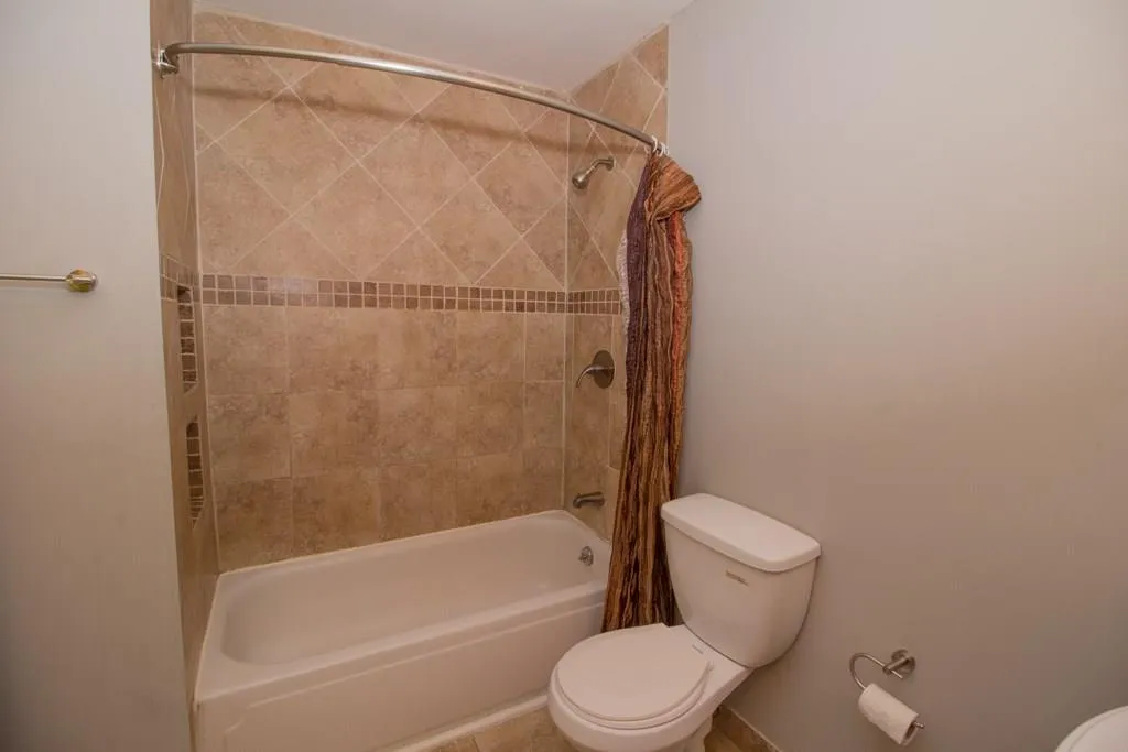 290 Winding River Drive Unit J, Sandy Springs, Georgia 30350, 2 Bedrooms Bedrooms, ,2 BathroomsBathrooms,Residential,Sold,290 Winding River Drive Unit J,6050096