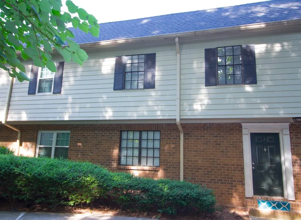 290 Winding River Drive Unit J, Sandy Springs, Georgia 30350, 2 Bedrooms Bedrooms, ,2 BathroomsBathrooms,Residential,Sold,290 Winding River Drive Unit J,6050096