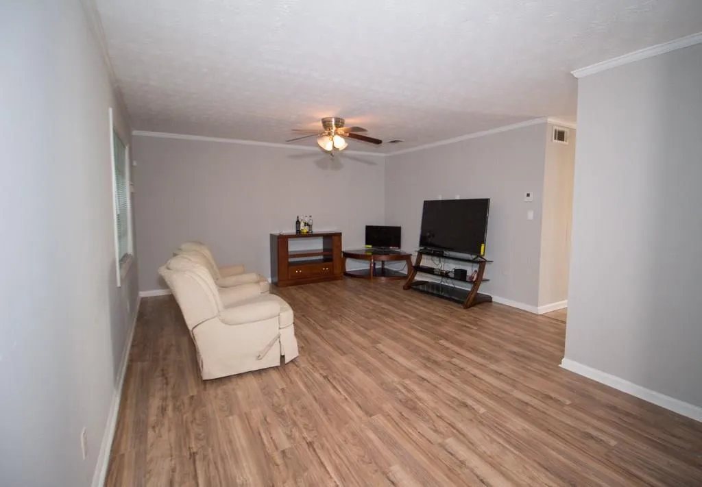 290 Winding River Drive Unit J, Sandy Springs, Georgia 30350, 2 Bedrooms Bedrooms, ,2 BathroomsBathrooms,Residential,Sold,290 Winding River Drive Unit J,6050096