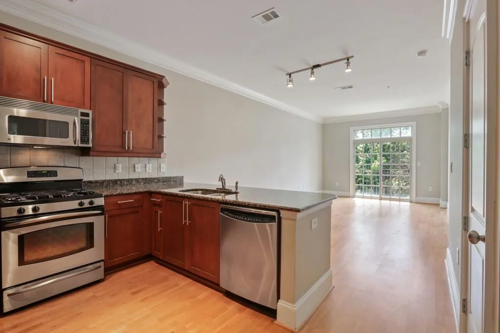 1055 Piedmont Avenue Ne Unit 409, Atlanta, Georgia 30309, 1 Bedroom Bedrooms, ,1 BathroomBathrooms,Residential,Sold,1055 Piedmont Avenue Ne Unit 409,6057790