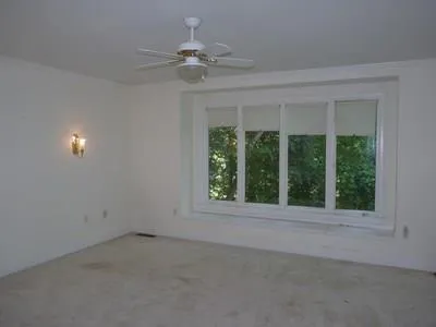 9930 Huntcliff Trace, Sandy Springs, Georgia 30350, 5 Bedrooms Bedrooms, ,3 BathroomsBathrooms,Residential,Sold,9930 Huntcliff Trace,5891663