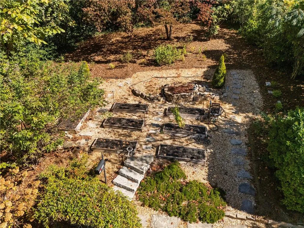 561 Peachtree Battle Avenue Nw, Atlanta, Georgia 30305, 4 Bedrooms Bedrooms, ,3 BathroomsBathrooms,Residential,For Sale,561 Peachtree Battle Avenue Nw,7678206