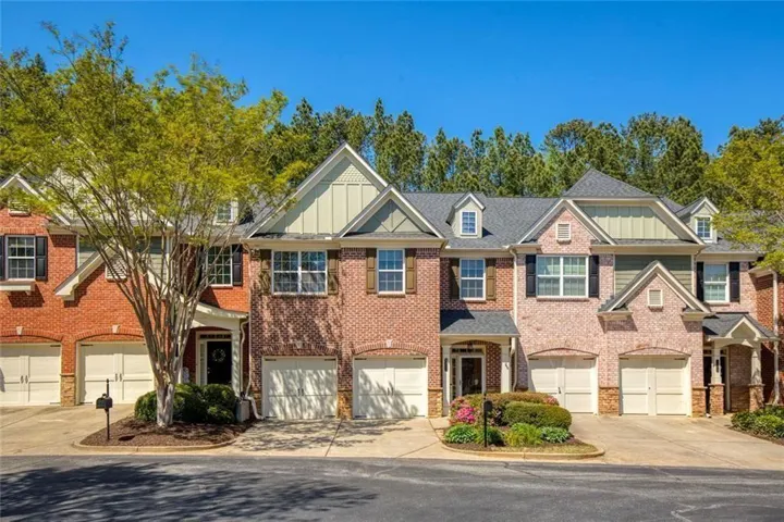 1404 Lexington Dr, Roswell, Georgia 30075
