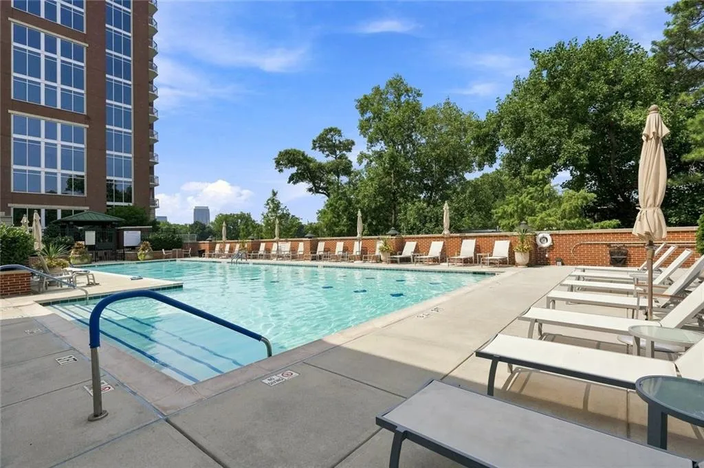 1820 Peachtree Street Nw Unit 1114, Atlanta, Georgia 30309, 3 Bedrooms Bedrooms, 0 ,3 BathroomsBathrooms,Residential,For Sale,1820 Peachtree Street Nw Unit 1114,7814566