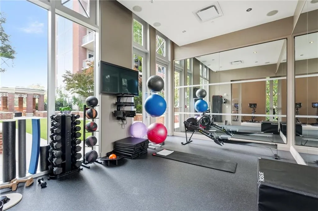1820 Peachtree Street Nw Unit 1114, Atlanta, Georgia 30309, 3 Bedrooms Bedrooms, 0 ,3 BathroomsBathrooms,Residential,For Sale,1820 Peachtree Street Nw Unit 1114,7814566