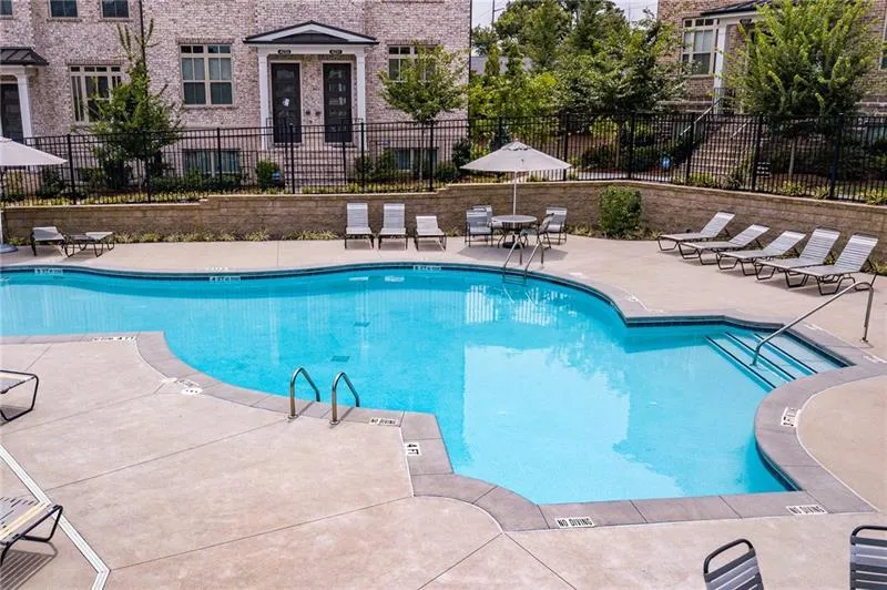 4234 Deming Circle, Sandy Springs, Georgia 30342, 3 Bedrooms Bedrooms, ,3 BathroomsBathrooms,Residential,Sold,4234 Deming Circle,6674228