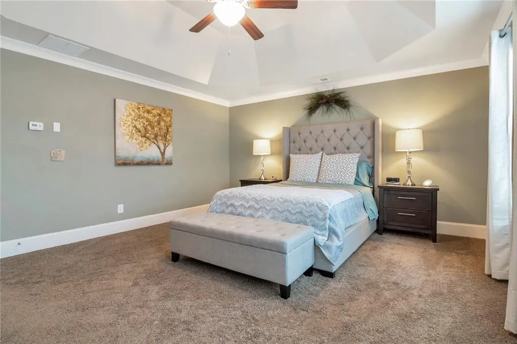 7620 Highland Bluff Drive, Sandy Springs, Georgia 30328, 3 Bedrooms Bedrooms, ,2 BathroomsBathrooms,Residential,Sold,7620 Highland Bluff Drive,6680459