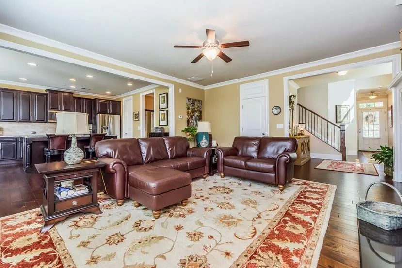 7620 Highland Bluff Drive, Sandy Springs, Georgia 30328, 3 Bedrooms Bedrooms, ,2 BathroomsBathrooms,Residential,Sold,7620 Highland Bluff Drive,6680459