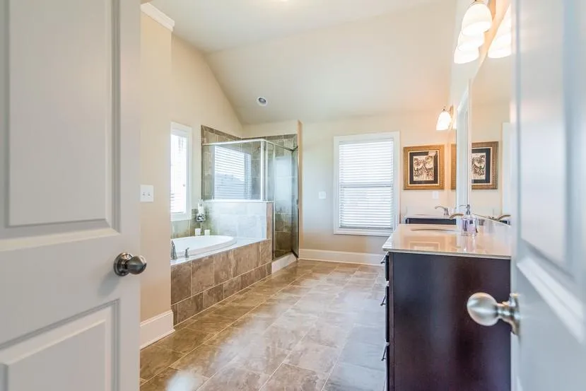 7620 Highland Bluff Drive, Sandy Springs, Georgia 30328, 3 Bedrooms Bedrooms, ,2 BathroomsBathrooms,Residential,Sold,7620 Highland Bluff Drive,6680459