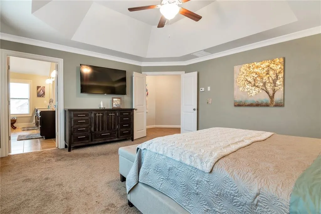 7620 Highland Bluff Drive, Sandy Springs, Georgia 30328, 3 Bedrooms Bedrooms, ,2 BathroomsBathrooms,Residential,Sold,7620 Highland Bluff Drive,6680459