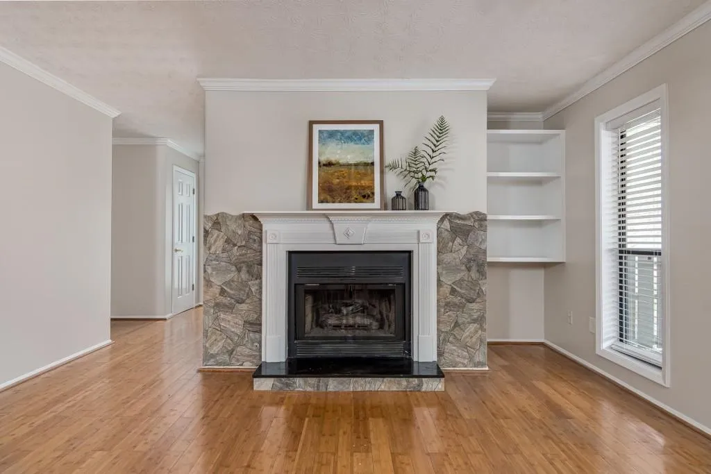 906 Woodcliff Drive, Sandy Springs, Georgia 30350, 2 Bedrooms Bedrooms, ,2 BathroomsBathrooms,Residential,Sold,906 Woodcliff Drive,6686191