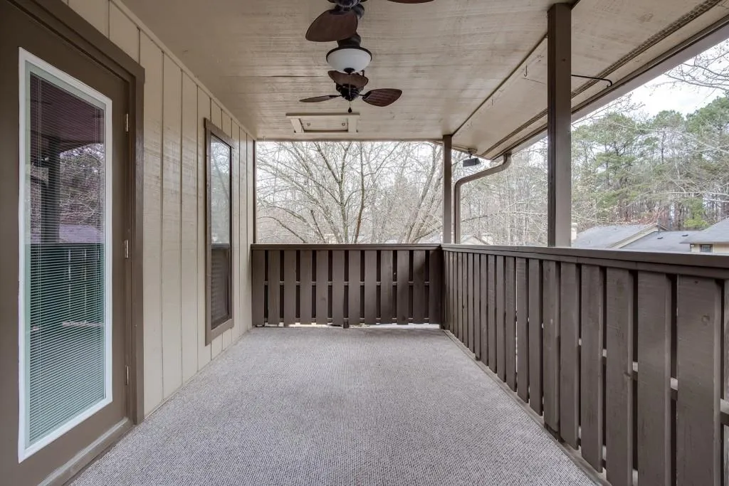 906 Woodcliff Drive, Sandy Springs, Georgia 30350, 2 Bedrooms Bedrooms, ,2 BathroomsBathrooms,Residential,Sold,906 Woodcliff Drive,6686191