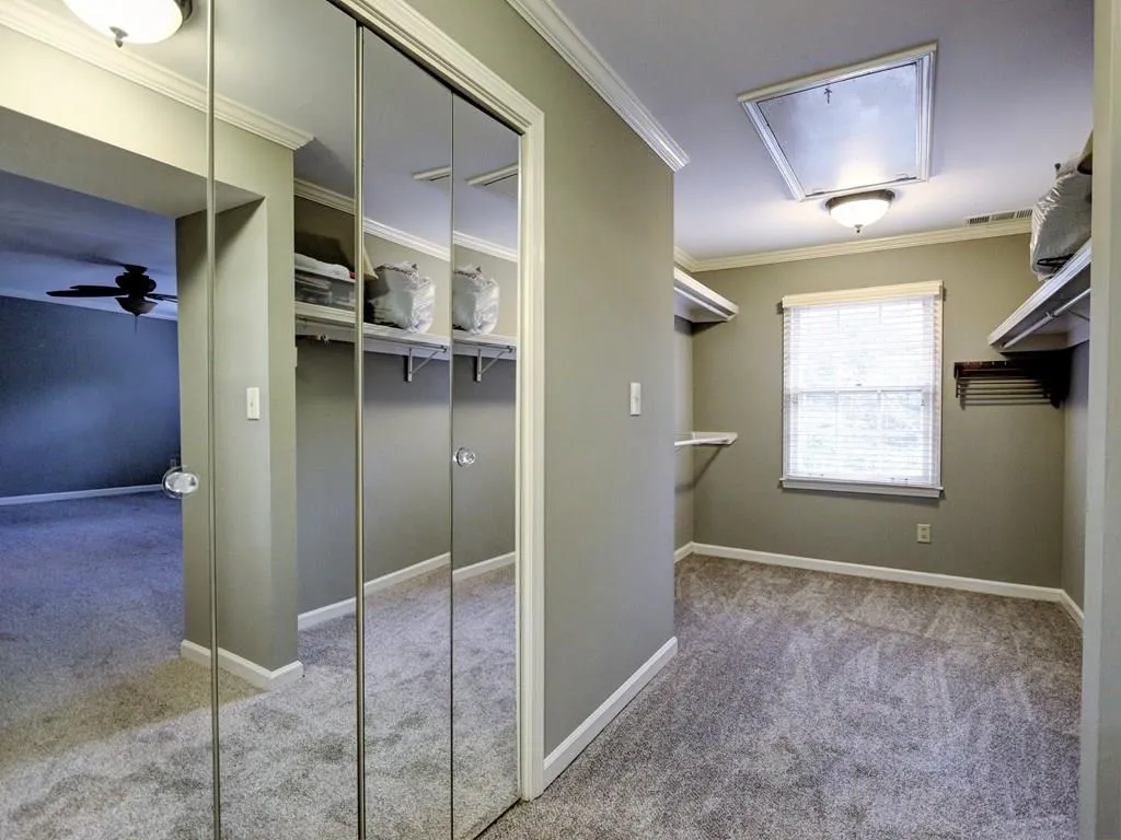 634 Jefferson Circle Unit 634, Sandy Springs, Georgia 30328, 3 Bedrooms Bedrooms, ,2 BathroomsBathrooms,Residential,Sold,634 Jefferson Circle Unit 634,6042083