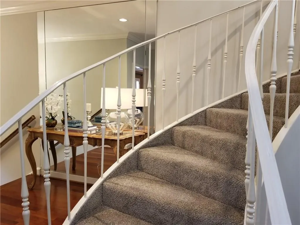 634 Jefferson Circle Unit 634, Sandy Springs, Georgia 30328, 3 Bedrooms Bedrooms, ,2 BathroomsBathrooms,Residential,Sold,634 Jefferson Circle Unit 634,6042083