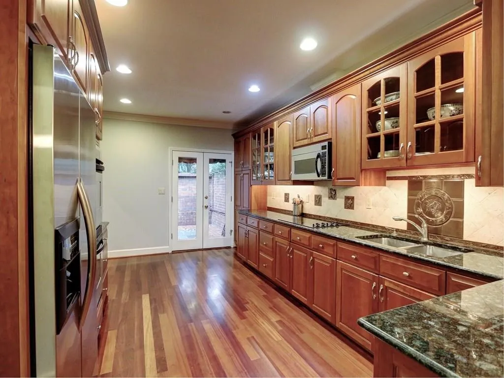 634 Jefferson Circle Unit 634, Sandy Springs, Georgia 30328, 3 Bedrooms Bedrooms, ,2 BathroomsBathrooms,Residential,Sold,634 Jefferson Circle Unit 634,6042083