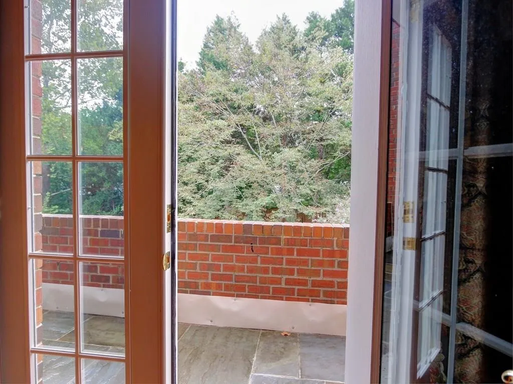 634 Jefferson Circle Unit 634, Sandy Springs, Georgia 30328, 3 Bedrooms Bedrooms, ,2 BathroomsBathrooms,Residential,Sold,634 Jefferson Circle Unit 634,6042083