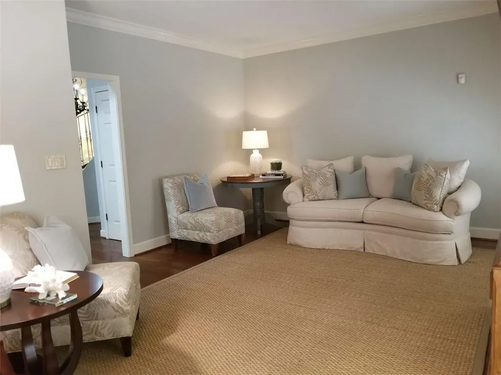 634 Jefferson Circle Unit 634, Sandy Springs, Georgia 30328, 3 Bedrooms Bedrooms, ,2 BathroomsBathrooms,Residential,Sold,634 Jefferson Circle Unit 634,6042083