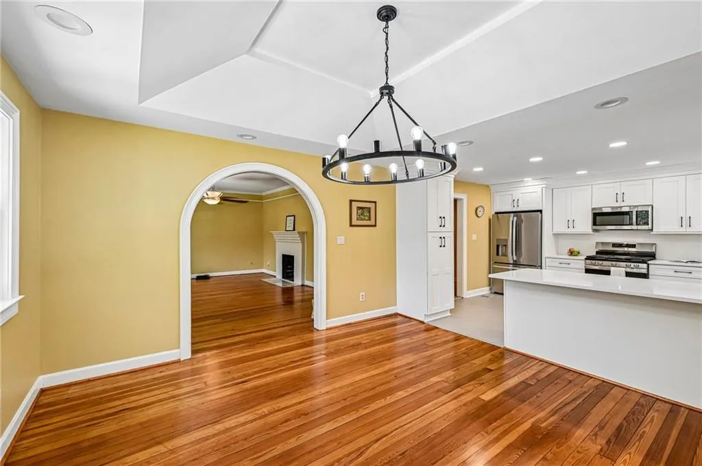 805 Holmes Street Nw, Atlanta, Georgia 30318, 3 Bedrooms Bedrooms, 0 ,3 BathroomsBathrooms,Residential,For Sale,805 Holmes Street Nw,7849284