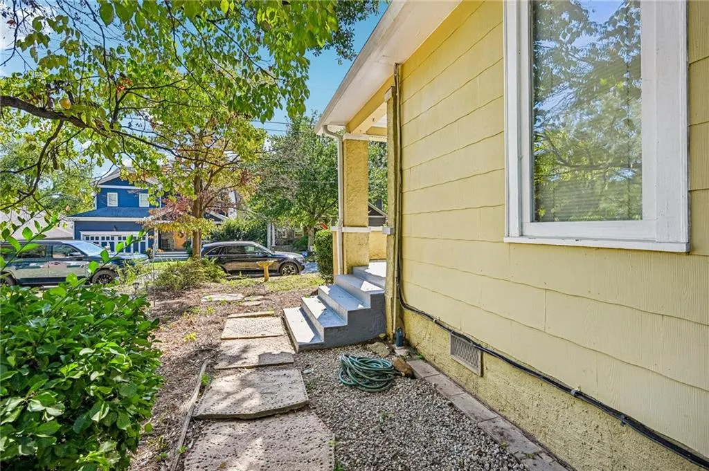 805 Holmes Street Nw, Atlanta, Georgia 30318, 3 Bedrooms Bedrooms, 0 ,3 BathroomsBathrooms,Residential,For Sale,805 Holmes Street Nw,7849284