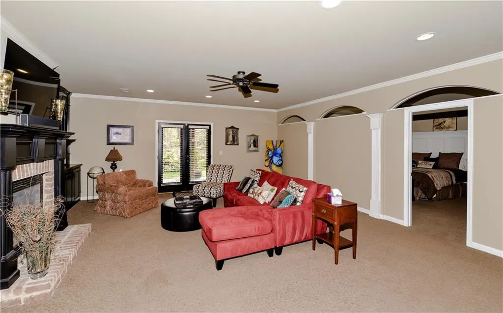 7967 Magnolia Square, Sandy Springs, Georgia 30350, 4 Bedrooms Bedrooms, ,4 BathroomsBathrooms,Residential,Sold,7967 Magnolia Square,5938317