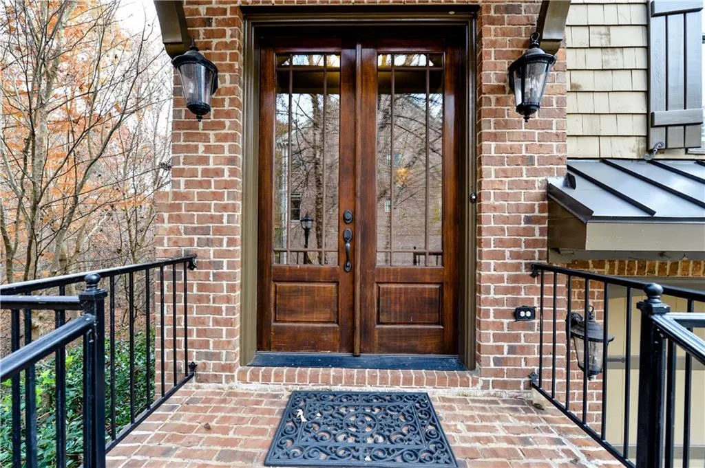 7967 Magnolia Square, Sandy Springs, Georgia 30350, 4 Bedrooms Bedrooms, ,4 BathroomsBathrooms,Residential,Sold,7967 Magnolia Square,5938317