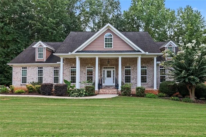 5453 Copper Creek Road, Flowery Branch, Georgia 30542