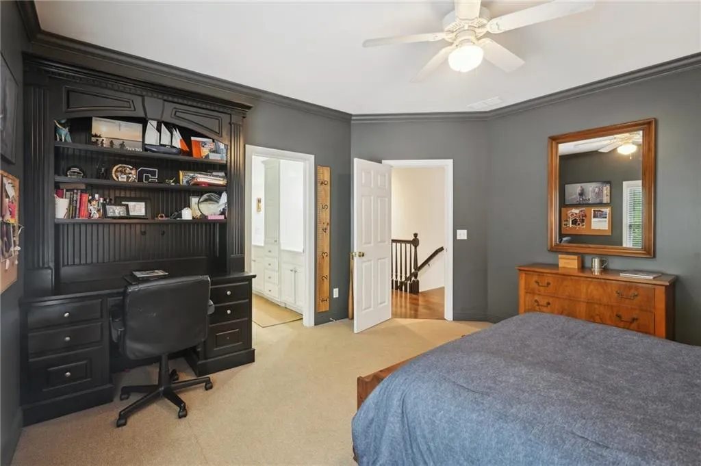 135 High Point Walk, Atlanta, Georgia 30342, 4 Bedrooms Bedrooms, ,3 BathroomsBathrooms,Residential,Sold,135 High Point Walk,7553473