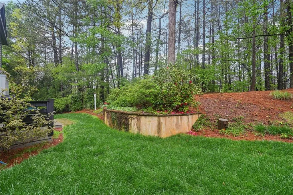 135 High Point Walk, Atlanta, Georgia 30342, 4 Bedrooms Bedrooms, ,3 BathroomsBathrooms,Residential,Sold,135 High Point Walk,7553473