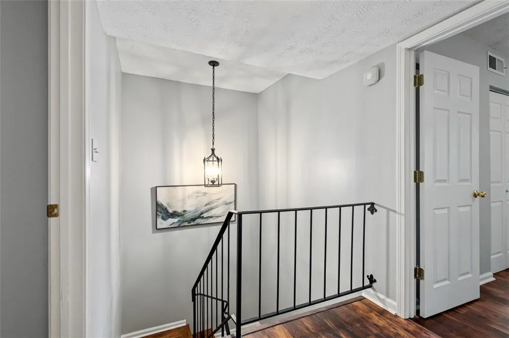 3663 Essex Avenue Unit 29, Atlanta, Georgia 30339, 3 Bedrooms Bedrooms, ,2 BathroomsBathrooms,Residential,For Sale,3663 Essex Avenue Unit 29,7579130