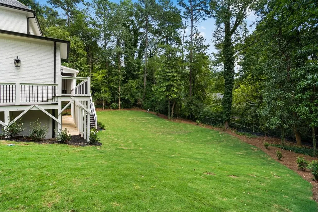 6575 Bridgewood Valley Road, Sandy Springs, Georgia 30328, 5 Bedrooms Bedrooms, ,5 BathroomsBathrooms,Residential,Sold,6575 Bridgewood Valley Road,6608310