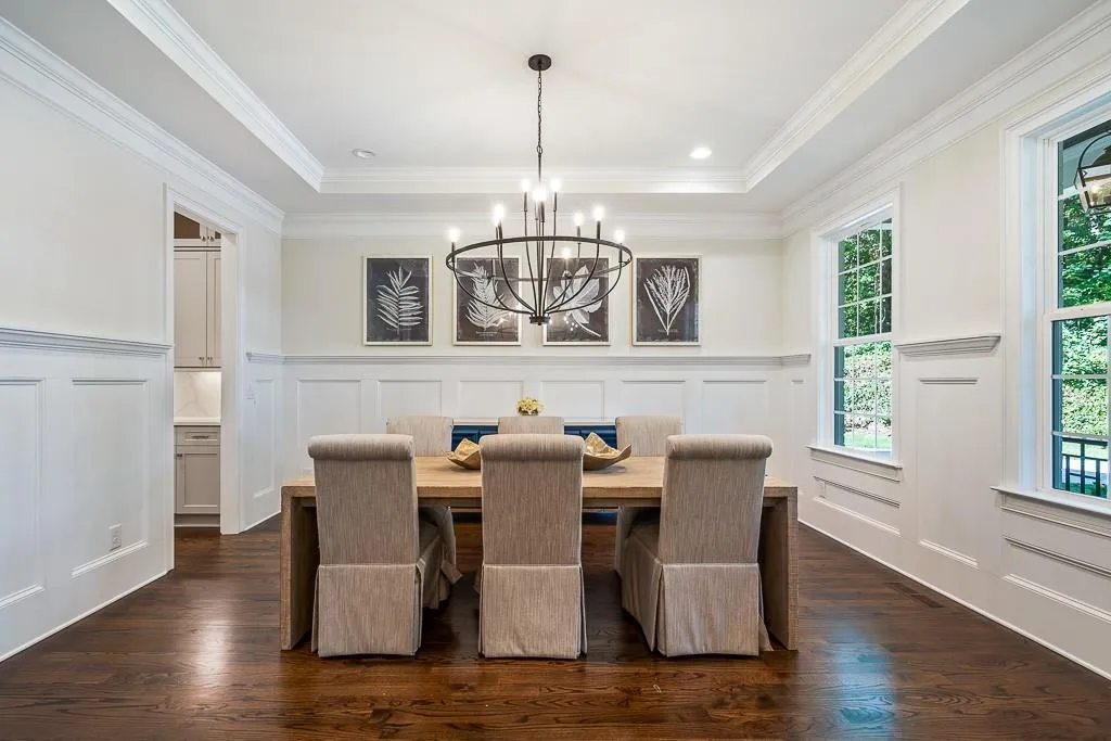 6575 Bridgewood Valley Road, Sandy Springs, Georgia 30328, 5 Bedrooms Bedrooms, ,5 BathroomsBathrooms,Residential,Sold,6575 Bridgewood Valley Road,6608310