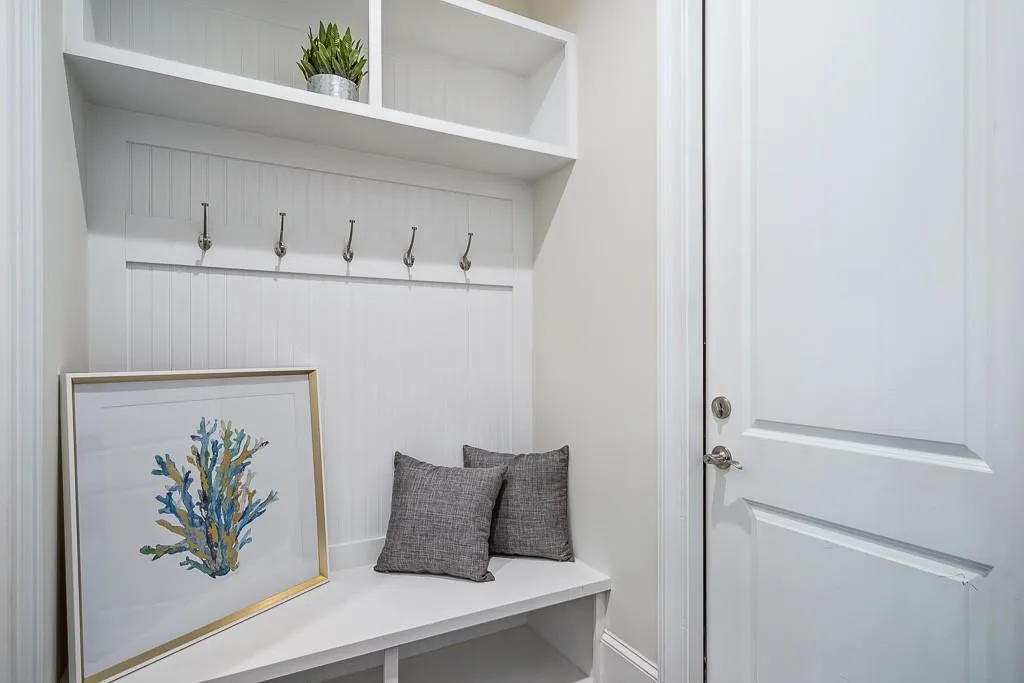 6575 Bridgewood Valley Road, Sandy Springs, Georgia 30328, 5 Bedrooms Bedrooms, ,5 BathroomsBathrooms,Residential,Sold,6575 Bridgewood Valley Road,6608310