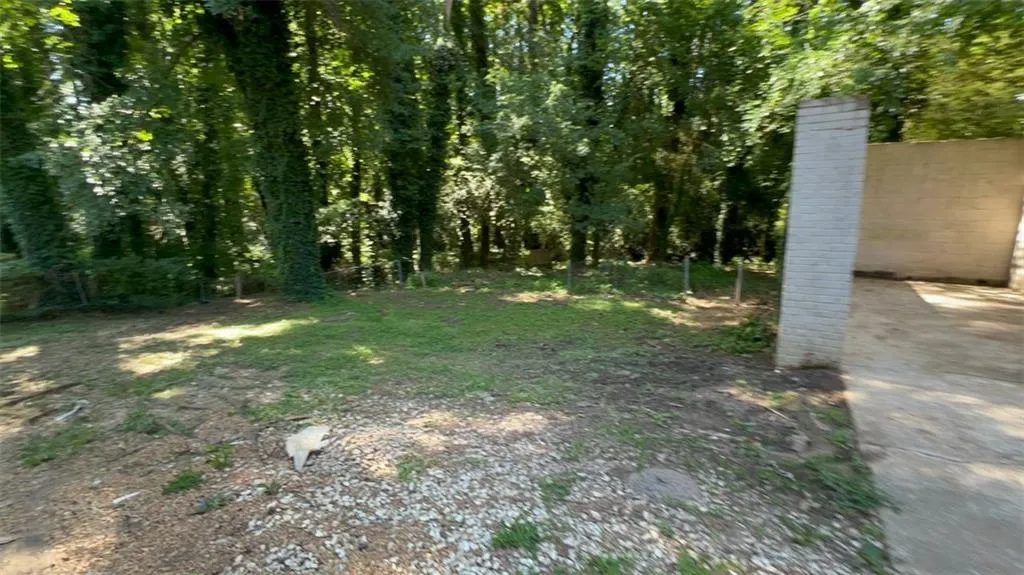 2702 Loghaven Drive Nw, Atlanta, Georgia 30318, 4 Bedrooms Bedrooms, ,2 BathroomsBathrooms,Residential,For Sale,2702 Loghaven Drive Nw,7615682