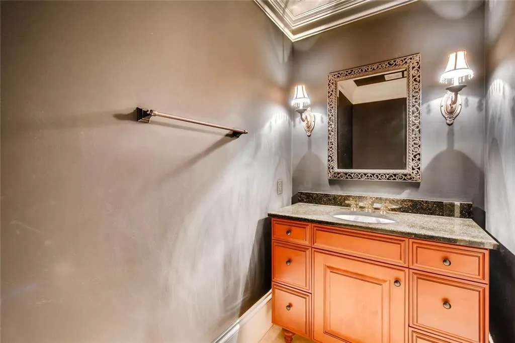 100 Strauss Lane, Atlanta, Georgia 30350, 7 Bedrooms Bedrooms, ,7 BathroomsBathrooms,Residential,Sold,100 Strauss Lane,5847940