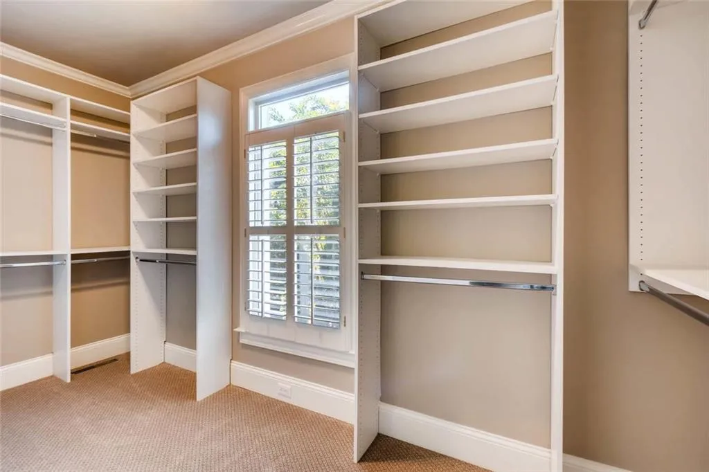 100 Strauss Lane, Atlanta, Georgia 30350, 7 Bedrooms Bedrooms, ,7 BathroomsBathrooms,Residential,Sold,100 Strauss Lane,5847940