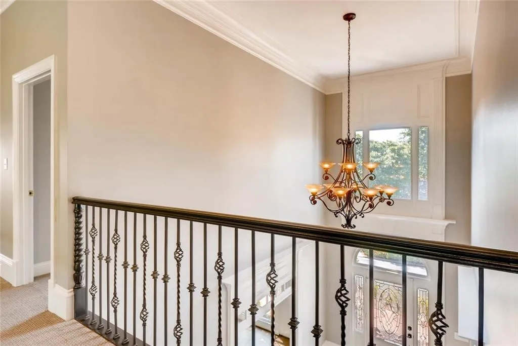 100 Strauss Lane, Atlanta, Georgia 30350, 7 Bedrooms Bedrooms, ,7 BathroomsBathrooms,Residential,Sold,100 Strauss Lane,5847940