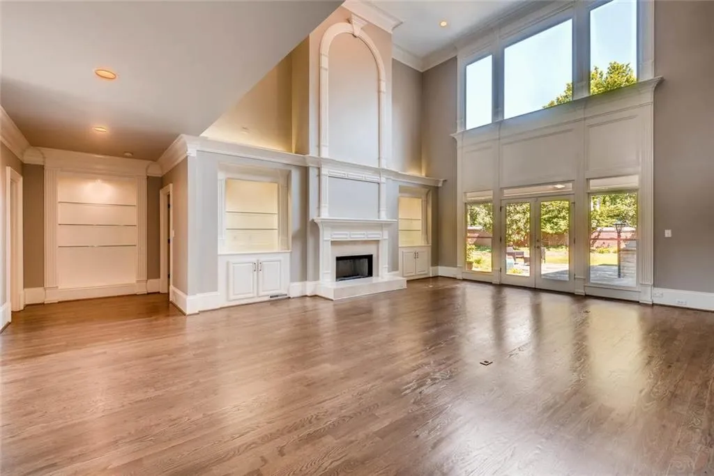 100 Strauss Lane, Atlanta, Georgia 30350, 7 Bedrooms Bedrooms, ,7 BathroomsBathrooms,Residential,Sold,100 Strauss Lane,5847940