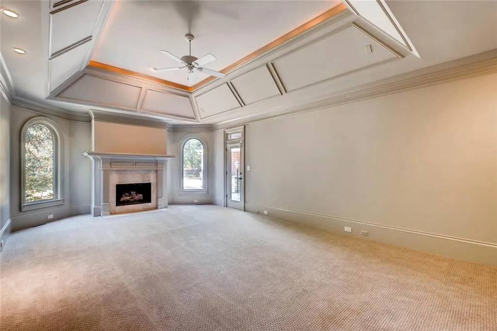 100 Strauss Lane, Atlanta, Georgia 30350, 7 Bedrooms Bedrooms, ,7 BathroomsBathrooms,Residential,Sold,100 Strauss Lane,5847940