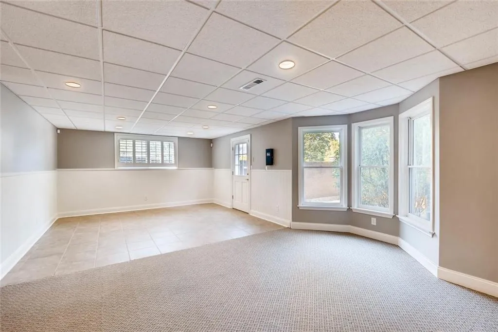 100 Strauss Lane, Atlanta, Georgia 30350, 7 Bedrooms Bedrooms, ,7 BathroomsBathrooms,Residential,Sold,100 Strauss Lane,5847940