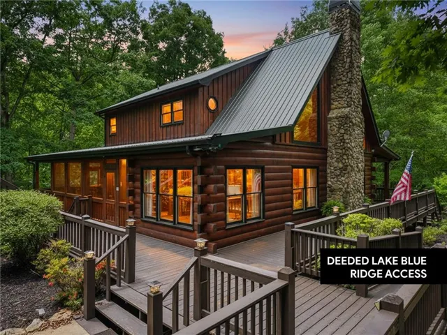 66 Star Creek Court, Morganton, Georgia 30560