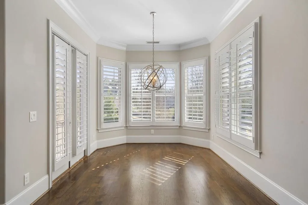 22 Mount Paran Road, Atlanta, Georgia 30327, 5 Bedrooms Bedrooms, ,5 BathroomsBathrooms,Residential,For Sale,22 Mount Paran Road,7722665