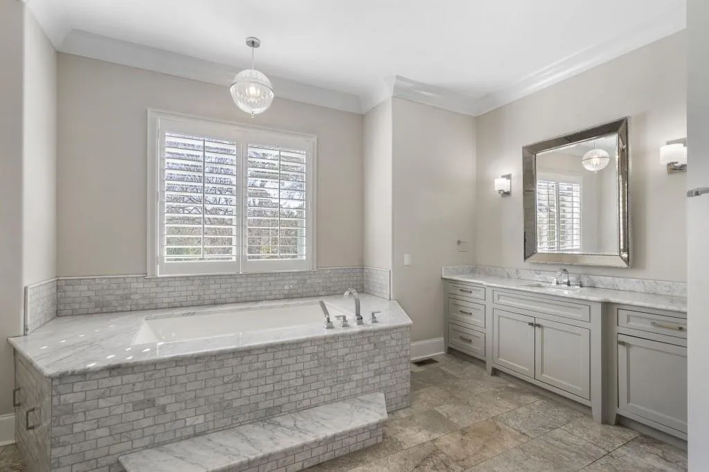 22 Mount Paran Road, Atlanta, Georgia 30327, 5 Bedrooms Bedrooms, ,5 BathroomsBathrooms,Residential,For Sale,22 Mount Paran Road,7722665