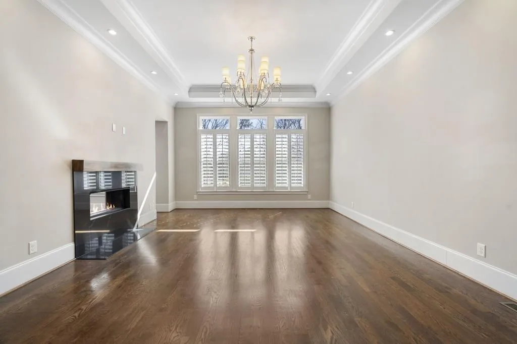 22 Mount Paran Road, Atlanta, Georgia 30327, 5 Bedrooms Bedrooms, ,5 BathroomsBathrooms,Residential,For Sale,22 Mount Paran Road,7722665