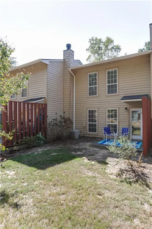 403 Masons Creek Circle, Sandy Springs, Georgia 30350, 2 Bedrooms Bedrooms, ,2 BathroomsBathrooms,Residential,Sold,403 Masons Creek Circle,6616562