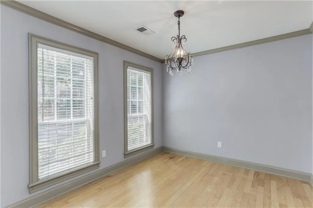 403 Masons Creek Circle, Sandy Springs, Georgia 30350, 2 Bedrooms Bedrooms, ,2 BathroomsBathrooms,Residential,Sold,403 Masons Creek Circle,6616562